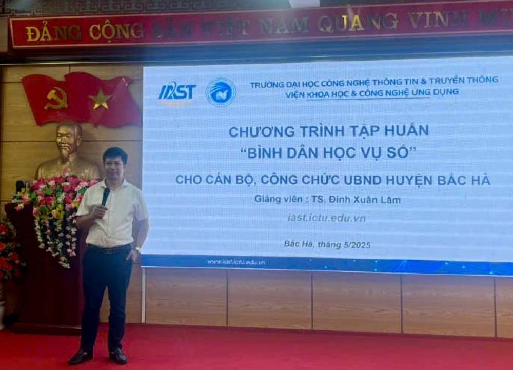Chuyển đổi số đến với Bắc Hà: Hành trình “Bình dân học vụ số”